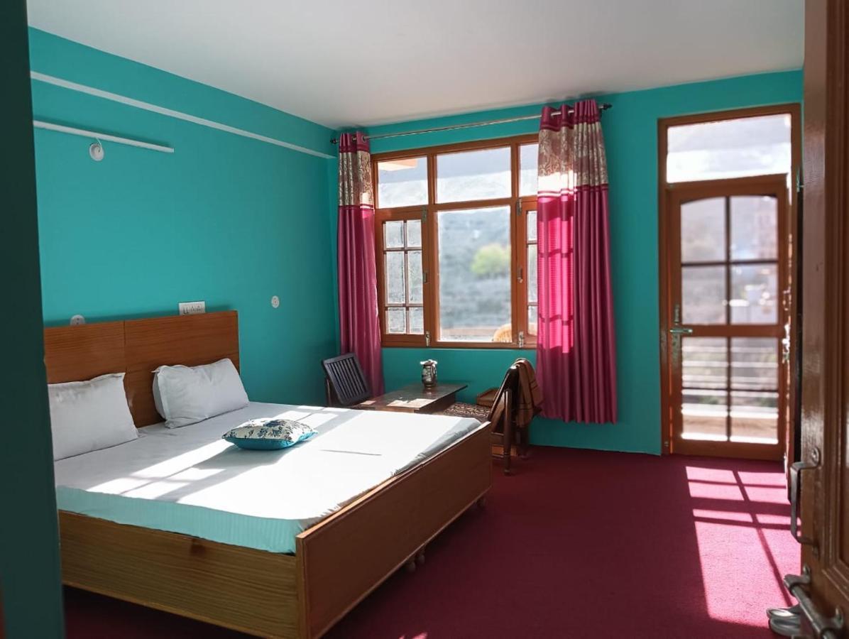 Tanghaa House Nakoアパートメント エクステリア 写真